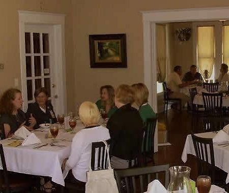 Ainsworth House Inn Luling Extérieur photo